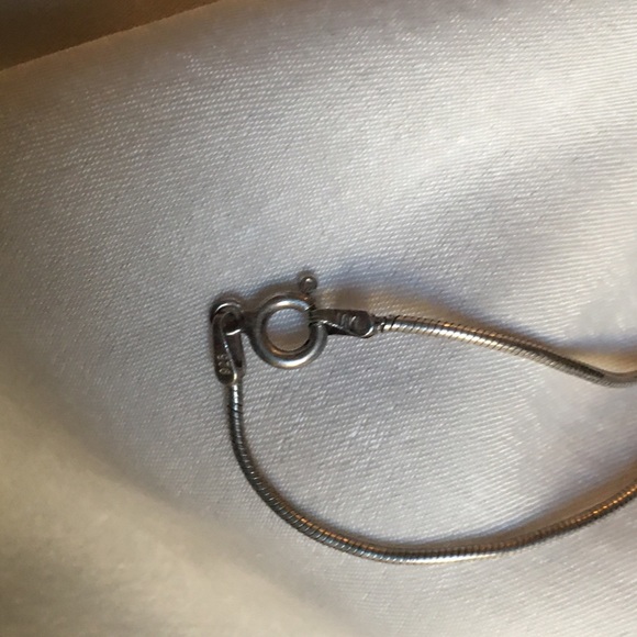 Vintage .925 Sterling Silver Key Necklace - Picture 7 of 8